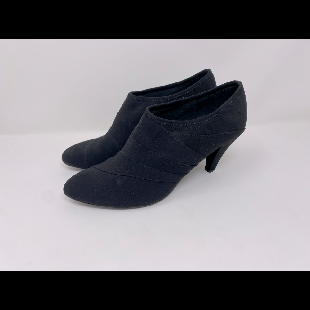 Impo Stretch Ankle Boots, size 8 1/2